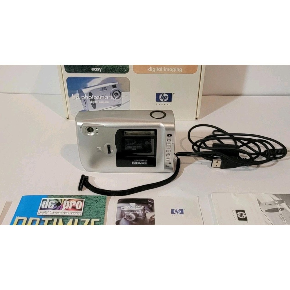 HP PhotoSmart 215 1.3MP Digital Camera Complete Set Works *Parts Or Repair*